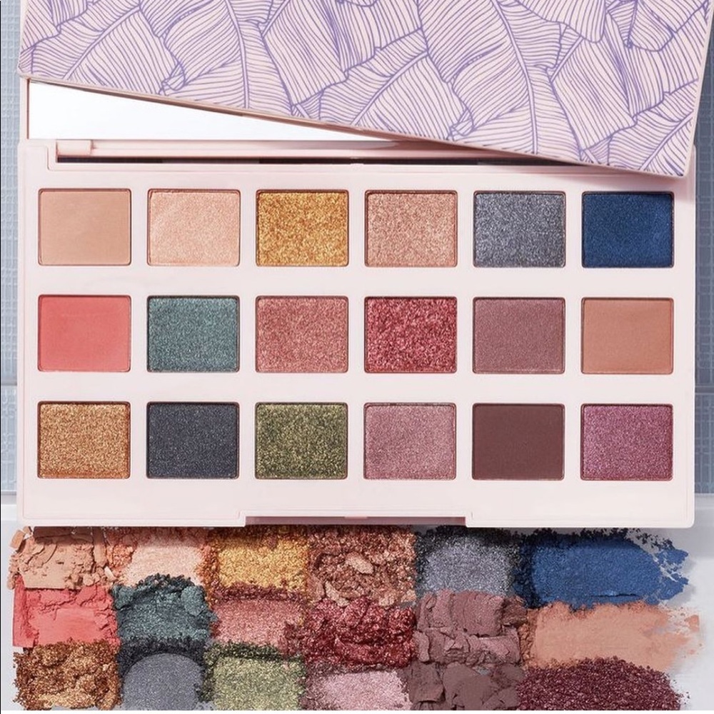 🌈 Ciaté London The Editor Palette New England